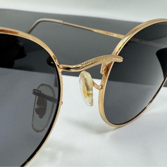 WearMe Pro Polarized Sunglasses - Picture 7 of 13